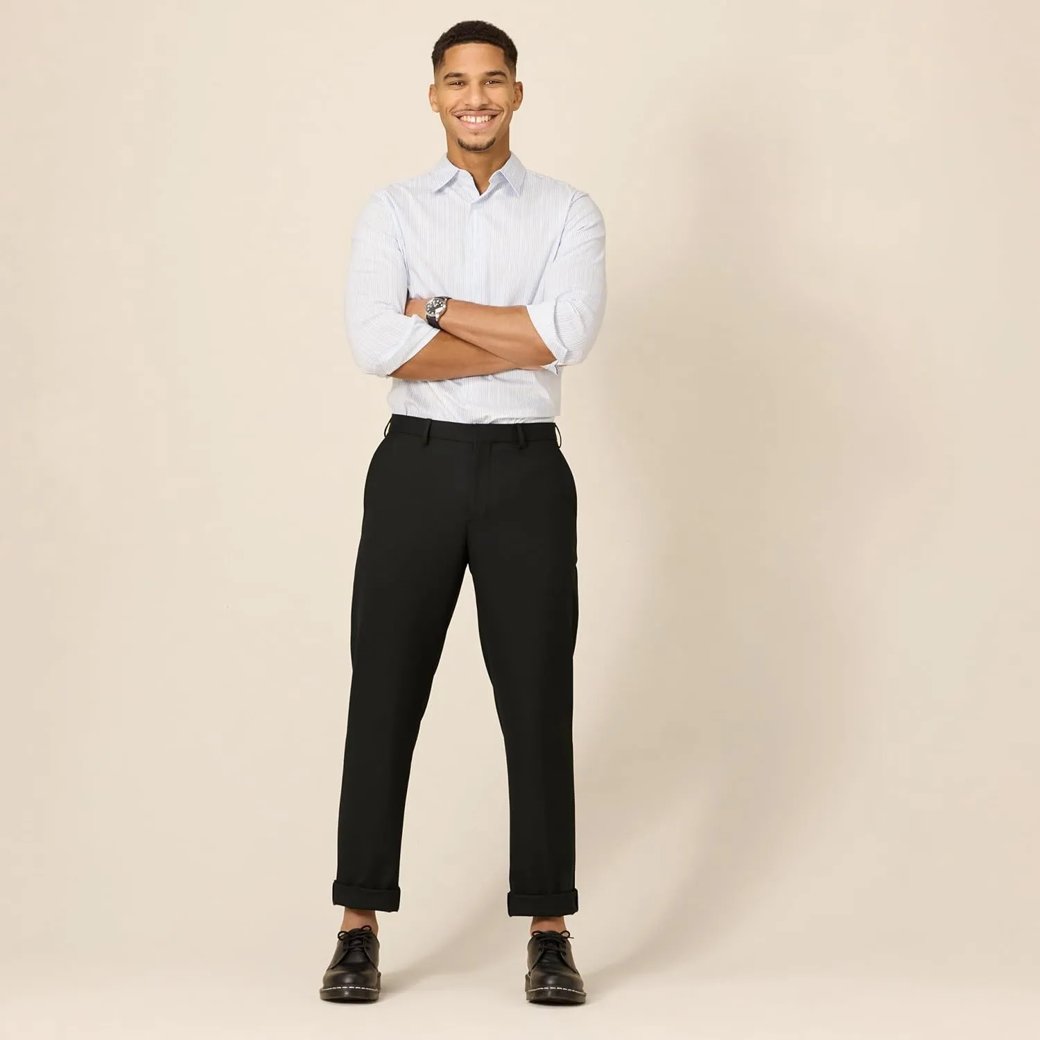 Amazon Essentials Men's Classic-Fit Wrinkle-Resistant Stretch Dress Pants