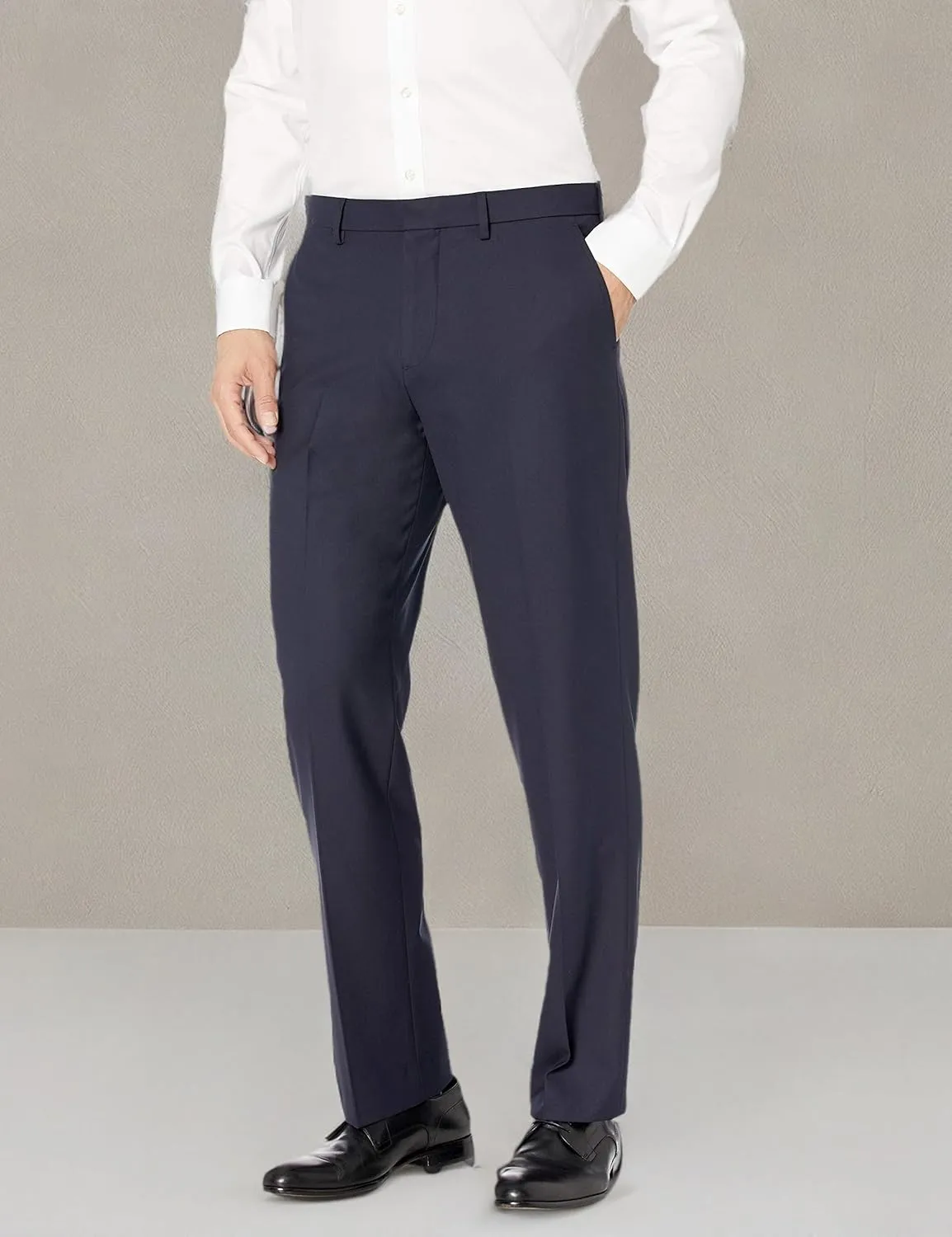 Amazon Essentials Men's Classic-Fit Wrinkle-Resistant Stretch Dress Pants