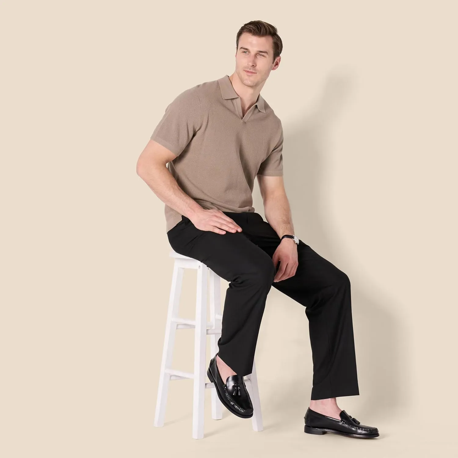 Amazon Essentials Men's Classic-Fit Wrinkle-Resistant Stretch Dress Pants