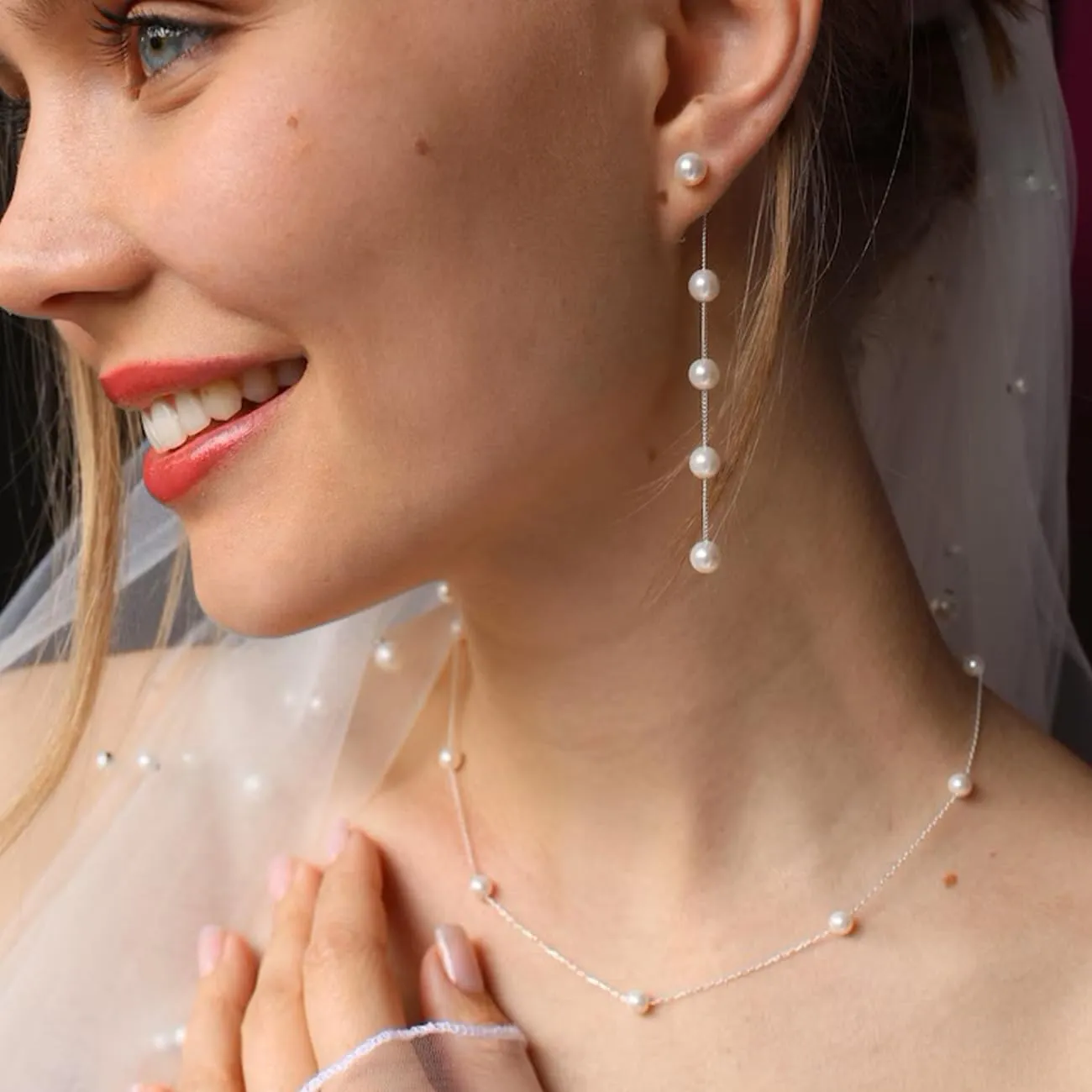 Silver Pearl Drop Earrings, Silver Dangle Earrings for Women 5mm Pearl Long Earrings Boho White Bridal Earrings Silver Statement Earrings for Prom Wedding Jewelry Birthday Gift