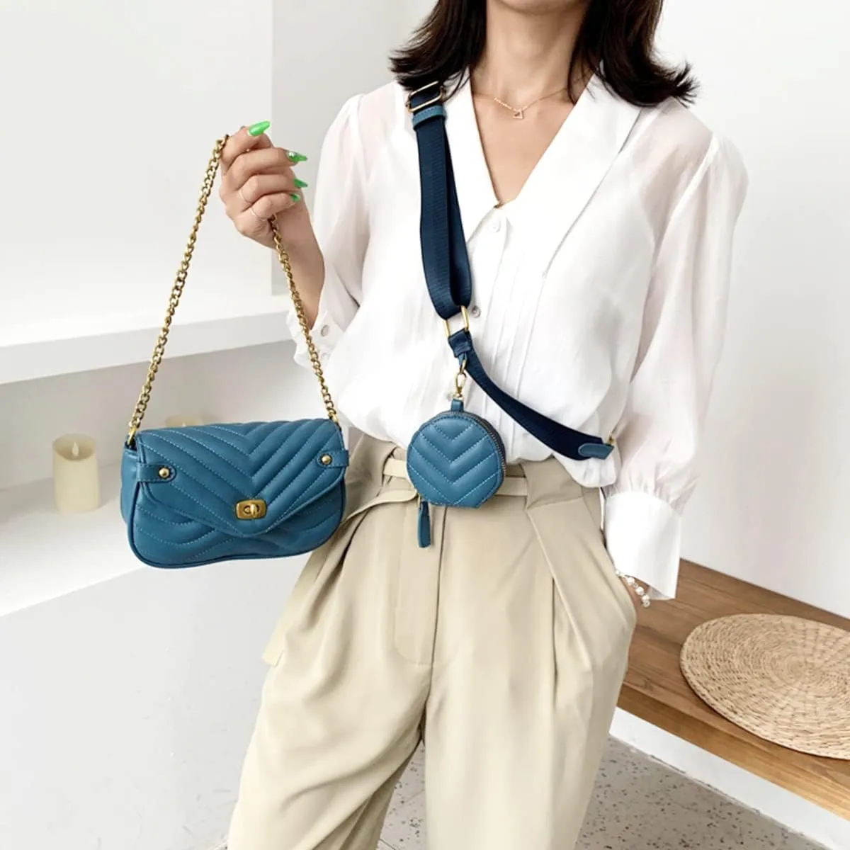 Women's Crossbody Handbags PU Leather Crossbody Bag with Coin Purse Small Leather Quilted Hobo Purses 2 Size Bags